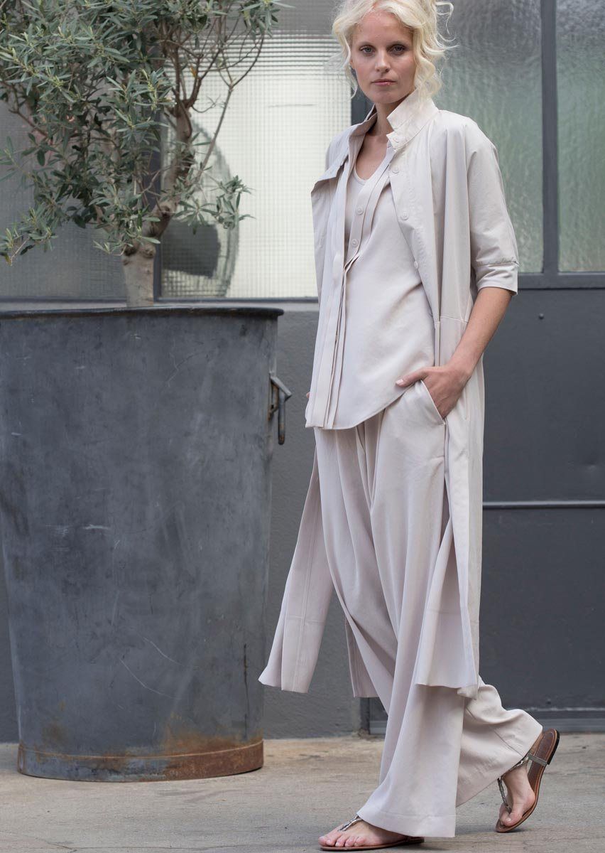 Beiger Oversize-Look